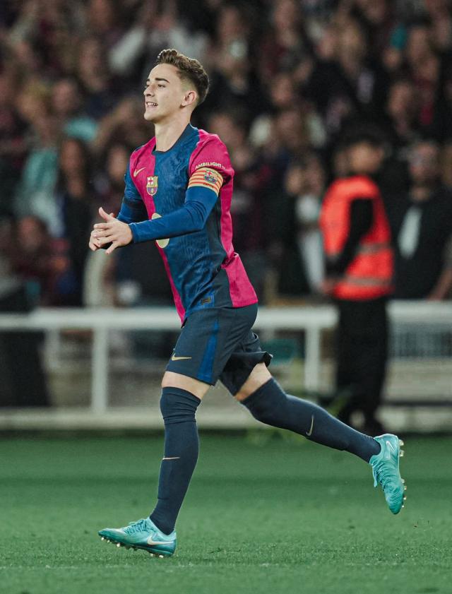 1729475004148091741.jpg GaXR47JXoAA83Nh.jpg